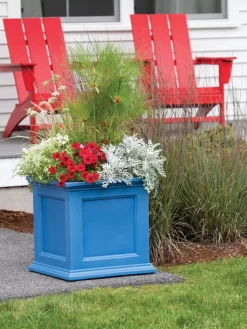Fairfield Self-Watering Square Planter, 20” X 20”