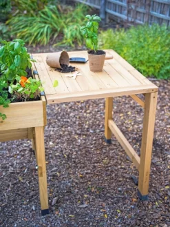 VegTrug® Side Table -Garden Supplies Store 8592870 004 tif