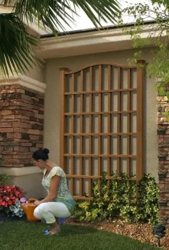 Concord Composite Vinyl Trellis