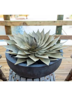 Desert Steel Spiral Aloe Sculpture -Garden Supplies Store 8610750 02v