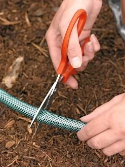 Snip-n-Drip Soaker Hose System -Garden Supplies Store GS40205 02 tif